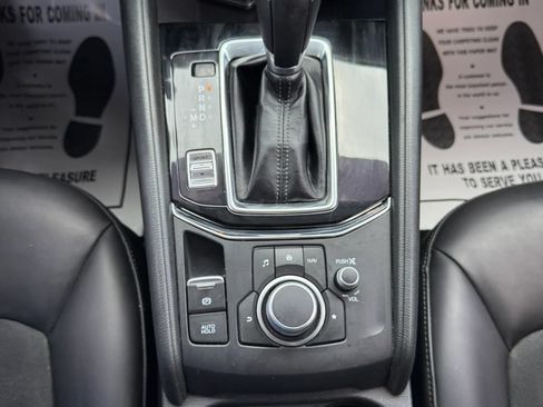 Used 2020 MAZDA CX-5 Touring FWD image 15
