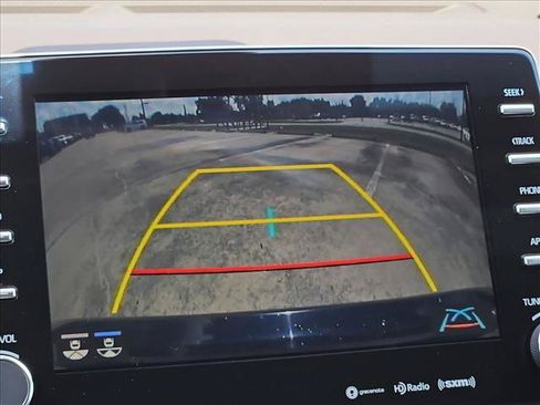 Used 2022 Toyota Avalon XLE w/ Moonroof Package FWD image 13