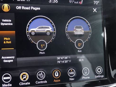 Used 2021 Jeep Grand Cherokee Laredo X AWD/4WD image 31