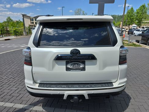 Used 2021 Toyota 4Runner Nightshade AWD/4WD image 6
