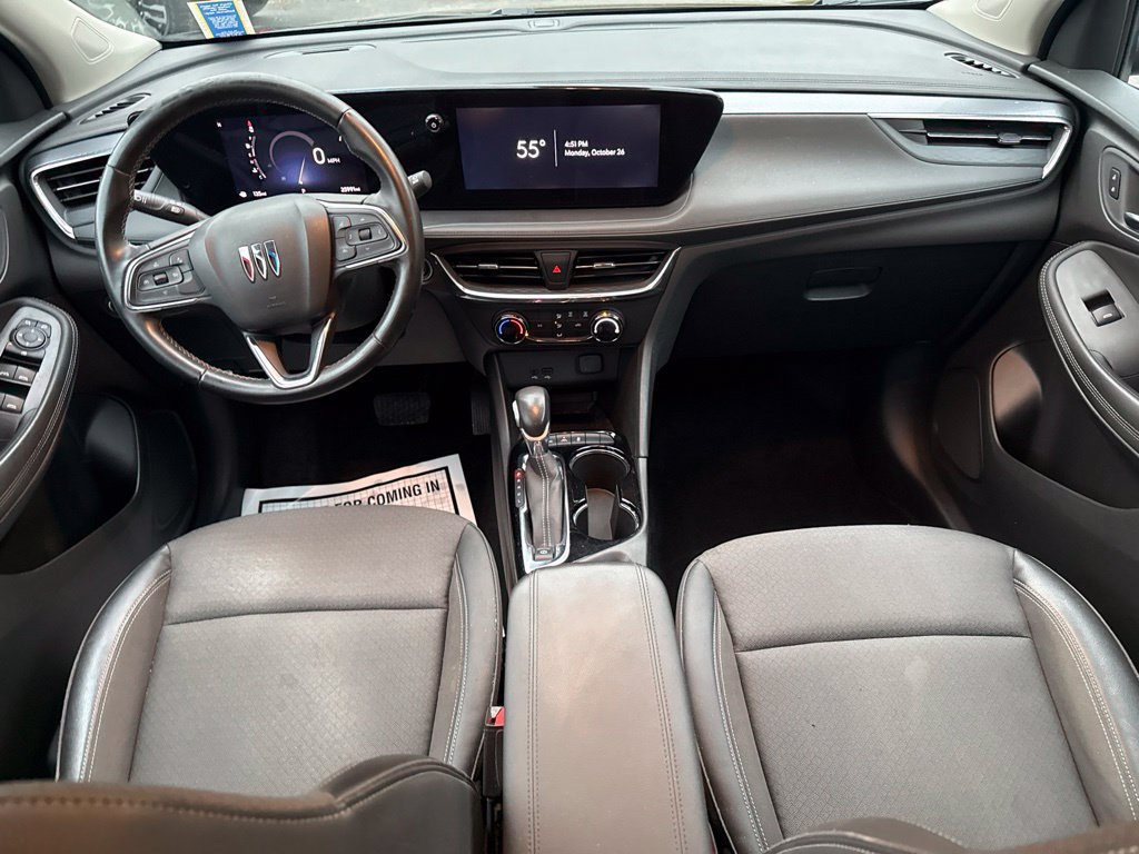 Used 2024 Buick Encore GX Preferred AWD/4WD image 17