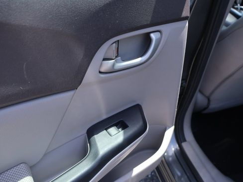 Used 2012 Honda Civic LX image 10