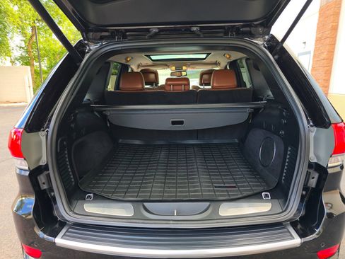 Used 2015 Jeep Grand Cherokee Summit w/ Platinum Series Group image 38