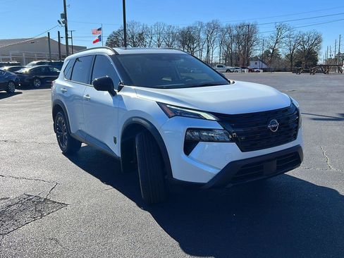 New 2026 Nissan Rogue SV image 3