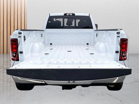 New 2026 RAM 3500 Tradesman AWD/4WD image 21
