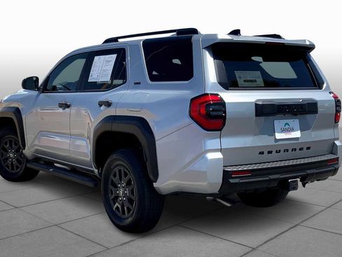Used 2025 Toyota 4Runner SR5 image 10