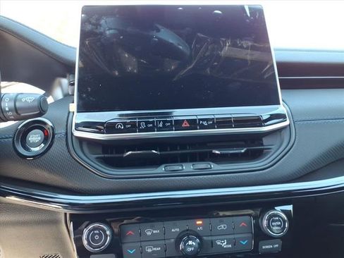 New 2026 Jeep Compass Limited image 20