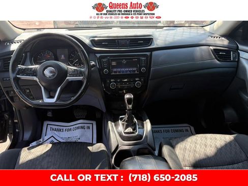 Used 2018 Nissan Rogue SV image 20