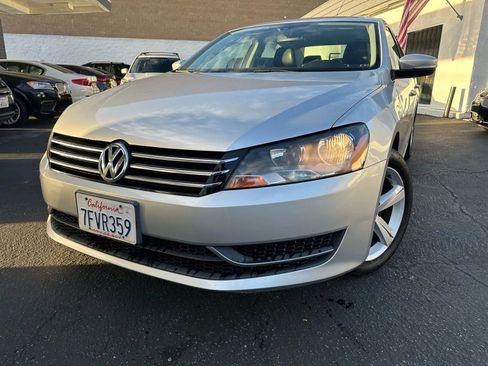 Used 2013 Volkswagen Passat 2.5 SE image 3