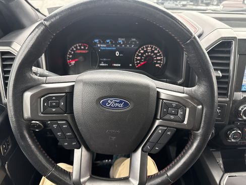 Used 2017 Ford F150 Lariat image 18