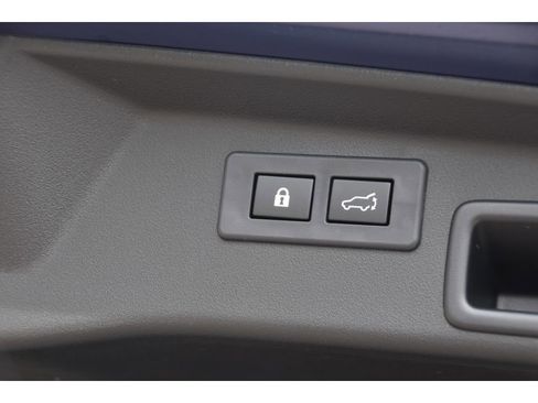 New 2026 Subaru Outback Premium image 23