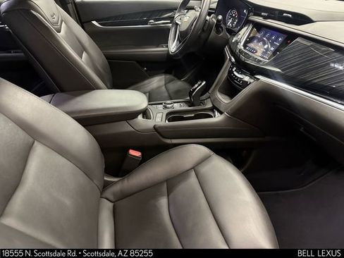Used 2023 Cadillac XT6 Premium Luxury w/ Technology Package image 30