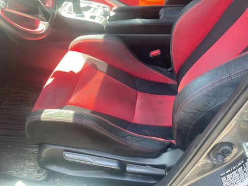 Used 2019 Honda Civic Type R image 11