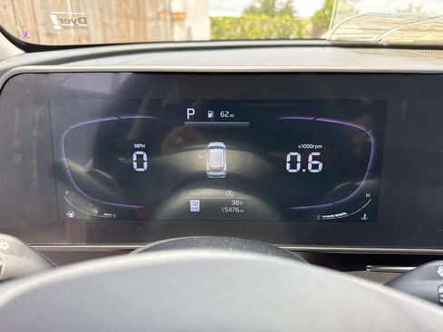 Used 2025 Kia Sportage EX FWD image 38