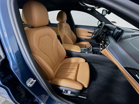Used 2023 BMW 530i RWD image 29