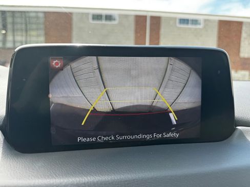Used 2019 MAZDA CX-5 Touring FWD image 16