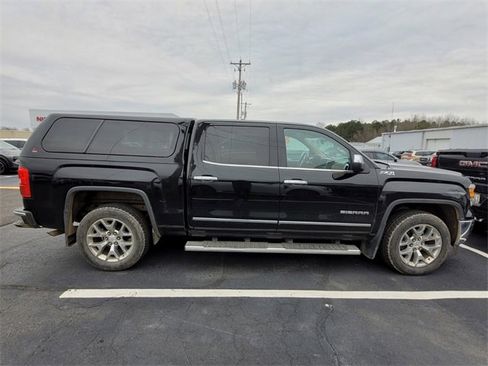 Used 2015 GMC Sierra 1500 SLT w/ SLT Crew Cab Value Package image 2
