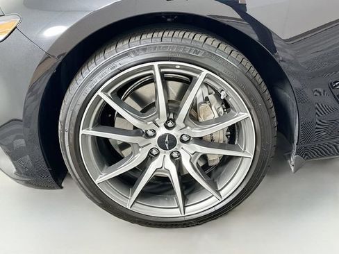 Certified 2026 Genesis G70 2.5T RWD image 31