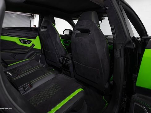 Used 2024 Lamborghini Urus S image 44