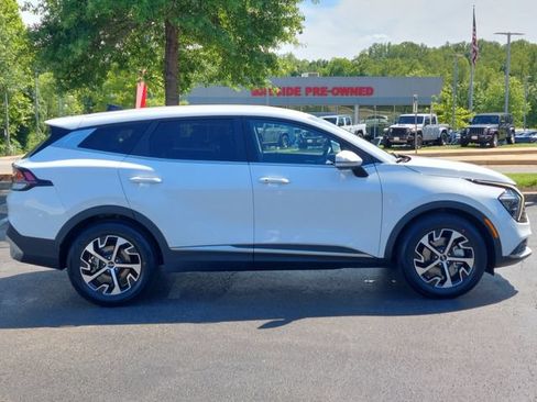 Used 2023 Kia Sportage EX FWD image 26