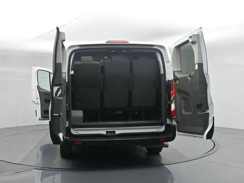 Used 2023 Ford Transit 350 XLT image 34