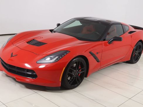 Used 2016 Chevrolet Corvette Stingray Coupe w/ 2LT Preferred Equipment Group RWD image 27