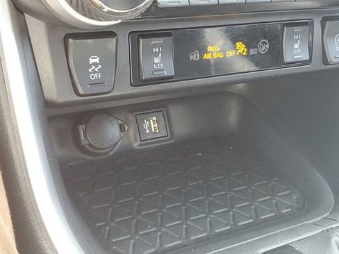 Used 2023 Toyota RAV4 XLE Premium AWD/4WD image 19