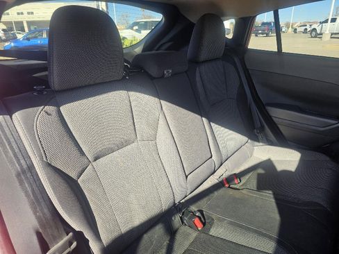 Used 2024 Subaru Crosstrek 2.0i Premium image 18