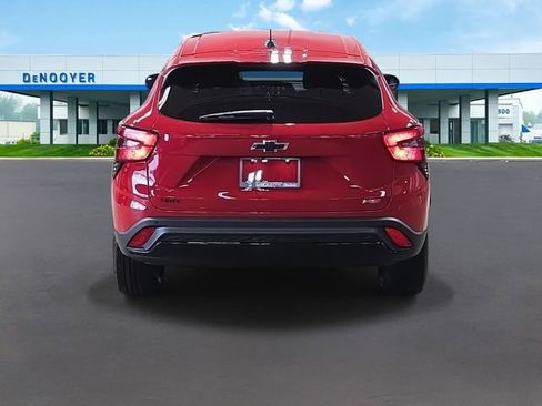 New 2026 Chevrolet Trax RS image 7