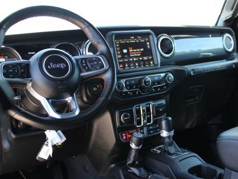 Used 2023 Jeep Wrangler Unlimited Rubicon 392 AWD/4WD image 15
