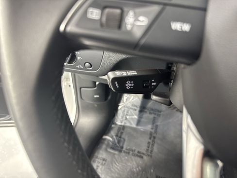 Used 2023 Audi Q5 2.0T Premium w/ Convenience Package image 22
