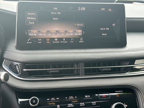 Used 2023 INFINITI QX60 Sensory AWD/4WD image 21