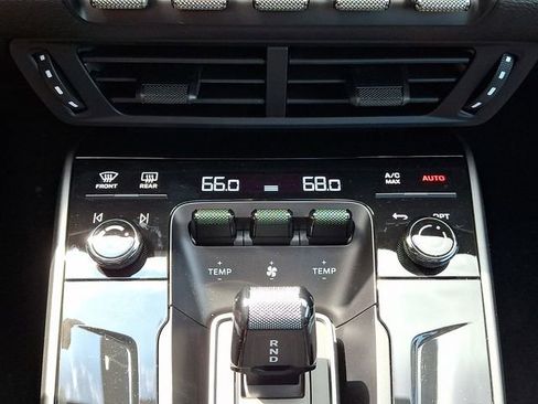 Certified 2026 Porsche 911 Carrera 4S AWD/4WD image 20