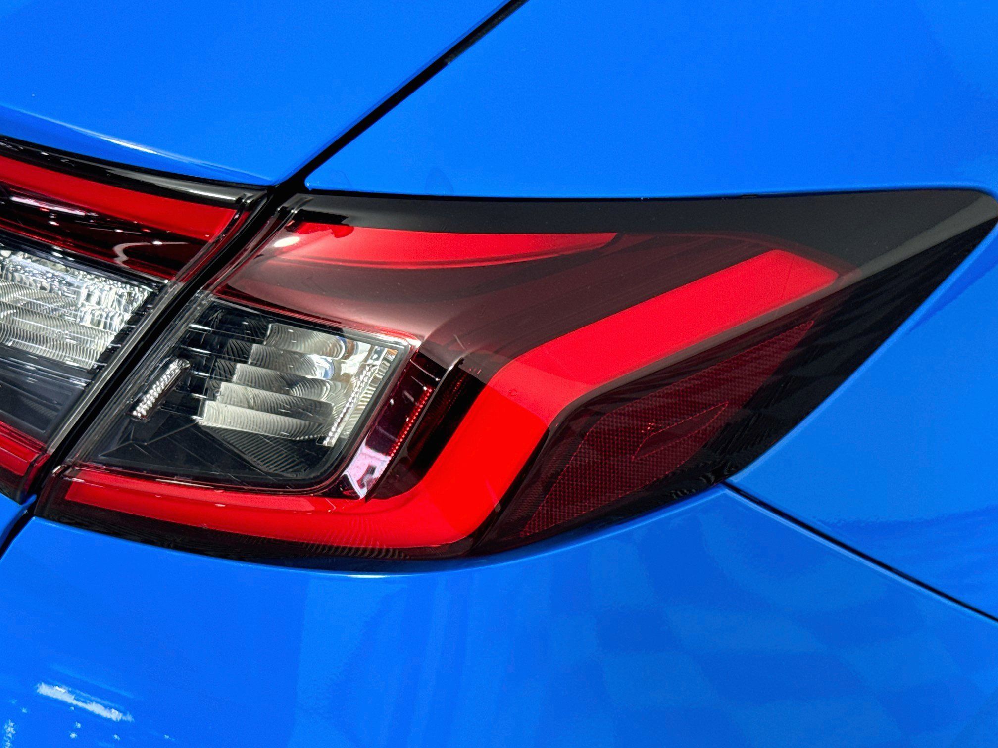 Used 2023 Honda Civic Sport image 32