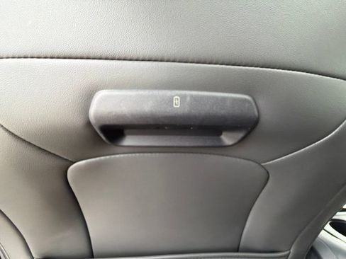 Used 2025 Ford Expedition Active AWD/4WD image 48