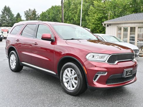 Used 2021 Dodge Durango SXT AWD/4WD image 4