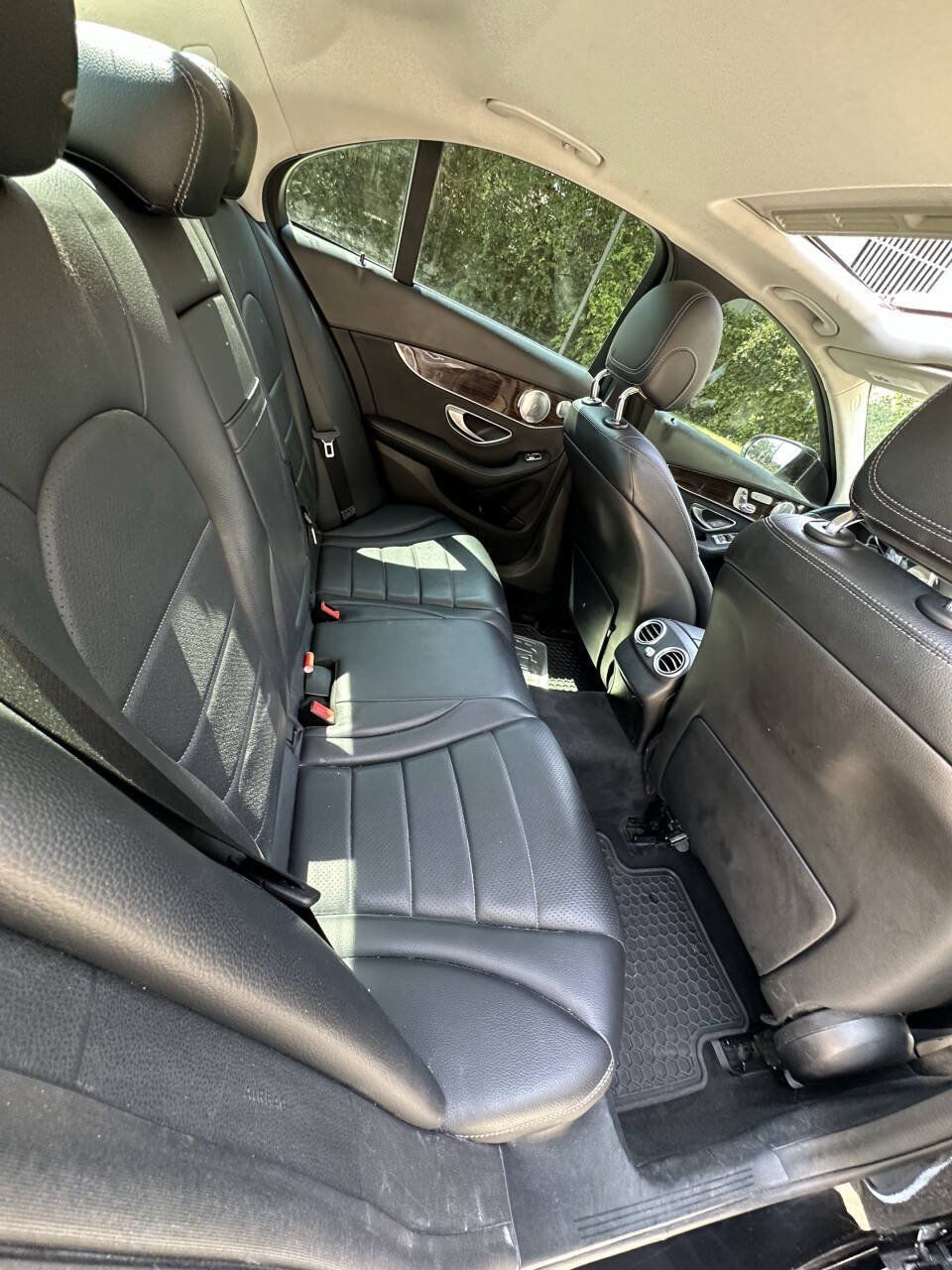 Used 2018 Mercedes-Benz C 300 4MATIC Sedan image 15