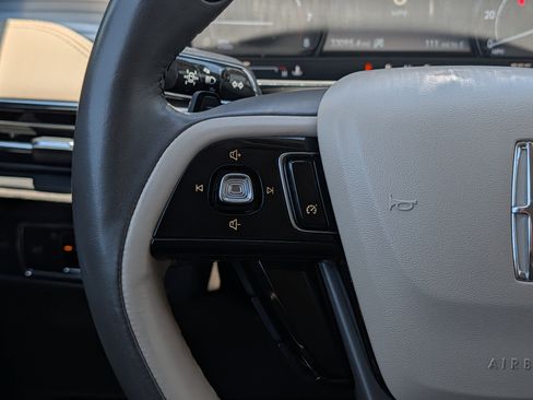 Used 2021 Lincoln Corsair FWD w/ Convenience Package image 25