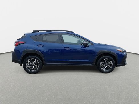 Used 2026 Subaru Crosstrek 2.0i Premium image 4