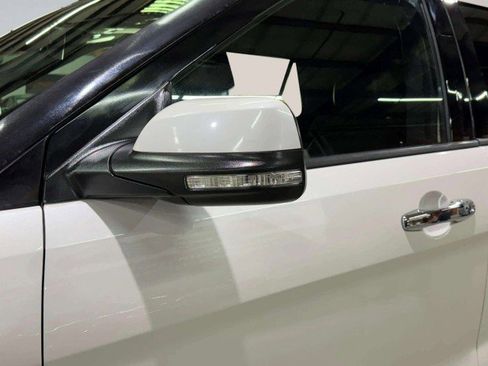 Used 2017 Ford Explorer Limited w/ Equipment Group 301A image 15