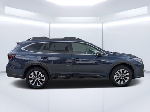 Certified 2025 Subaru Outback Limited XT w/ Tech Package 3 AWD/4WD image 2