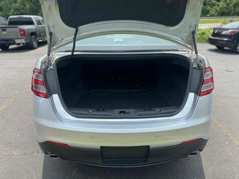 Used 2016 Ford Taurus SEL FWD image 22