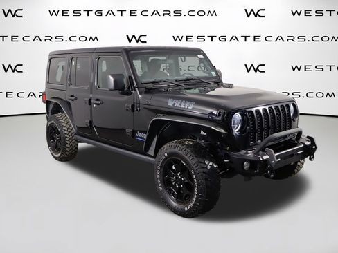 Used 2023 Jeep Wrangler Unlimited w/ Cold Weather Group AWD/4WD image 46