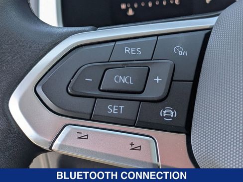 Used 2023 Volkswagen Atlas SE image 14