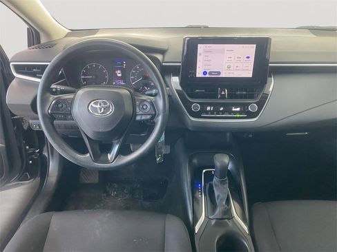 Used 2024 Toyota Corolla LE image 10