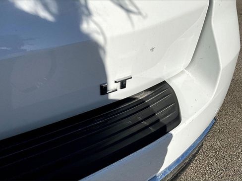 Used 2021 Chevrolet Tahoe LT image 11