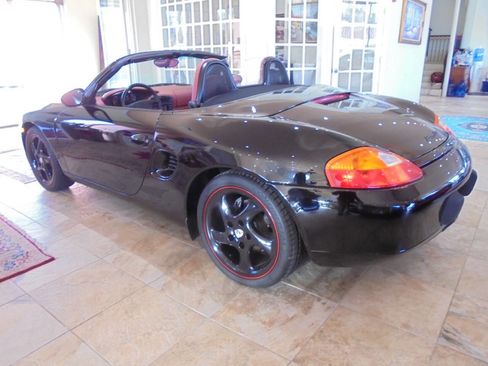 Used 1999 Porsche Boxster image 29
