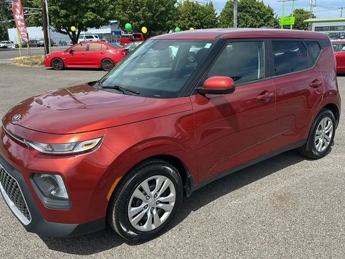 Used 2021 Kia Soul LX image 6
