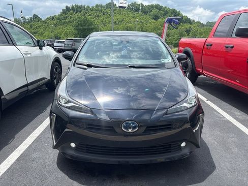 Used 2022 Toyota Prius LE AWD/4WD image 11