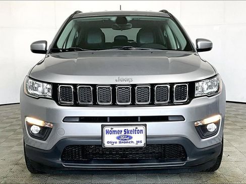 Used 2018 Jeep Compass Latitude w/ Cold Weather Group image 3